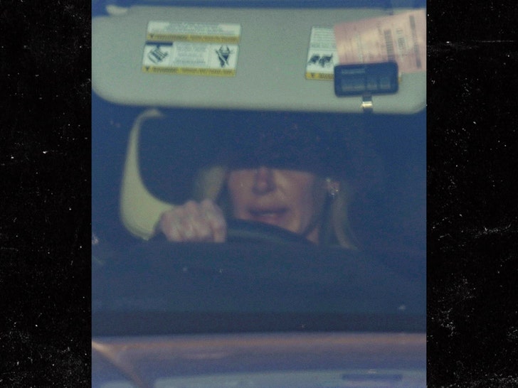 main-Kim-Zolciak-backgrid-1