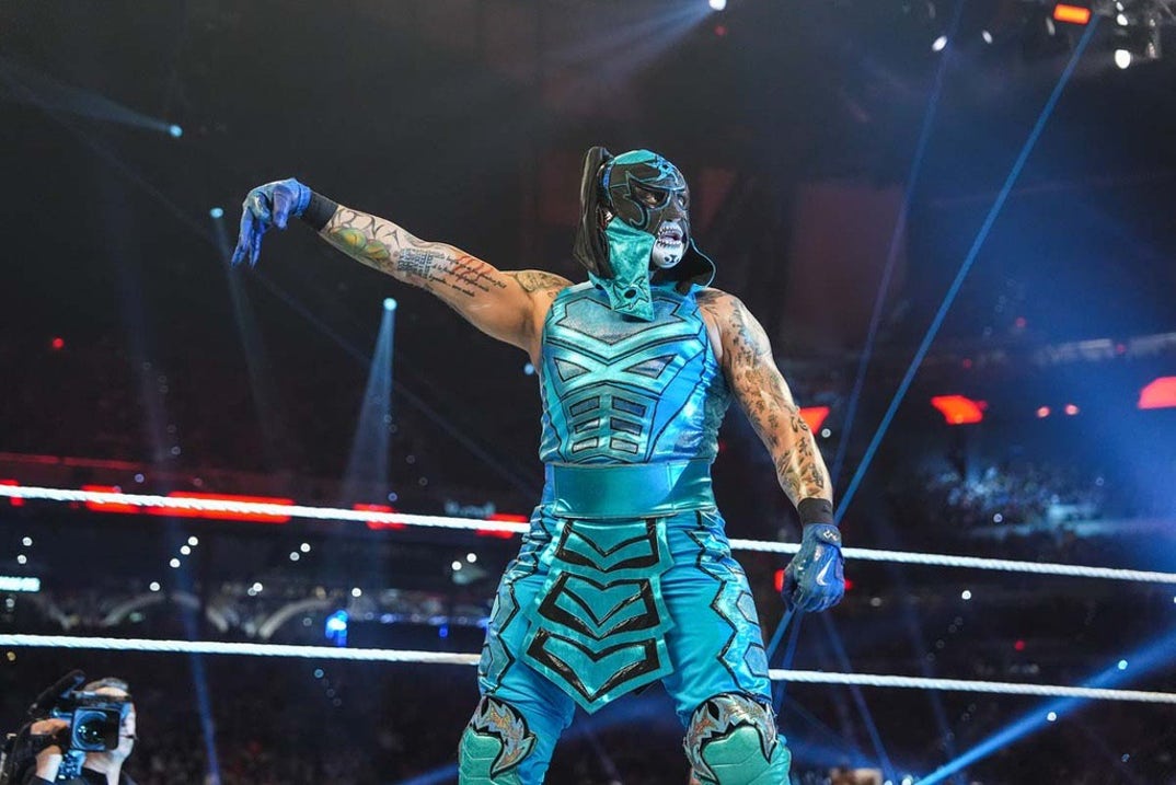 Penta rewards the crowd with a ZERO MIEDO!