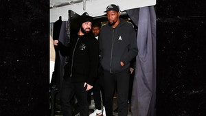 Drake and Kevin Durant Hit Up L.A. Hot Spot Together, Couple Of Nice Guys!