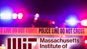 MIT profesor killed police tape