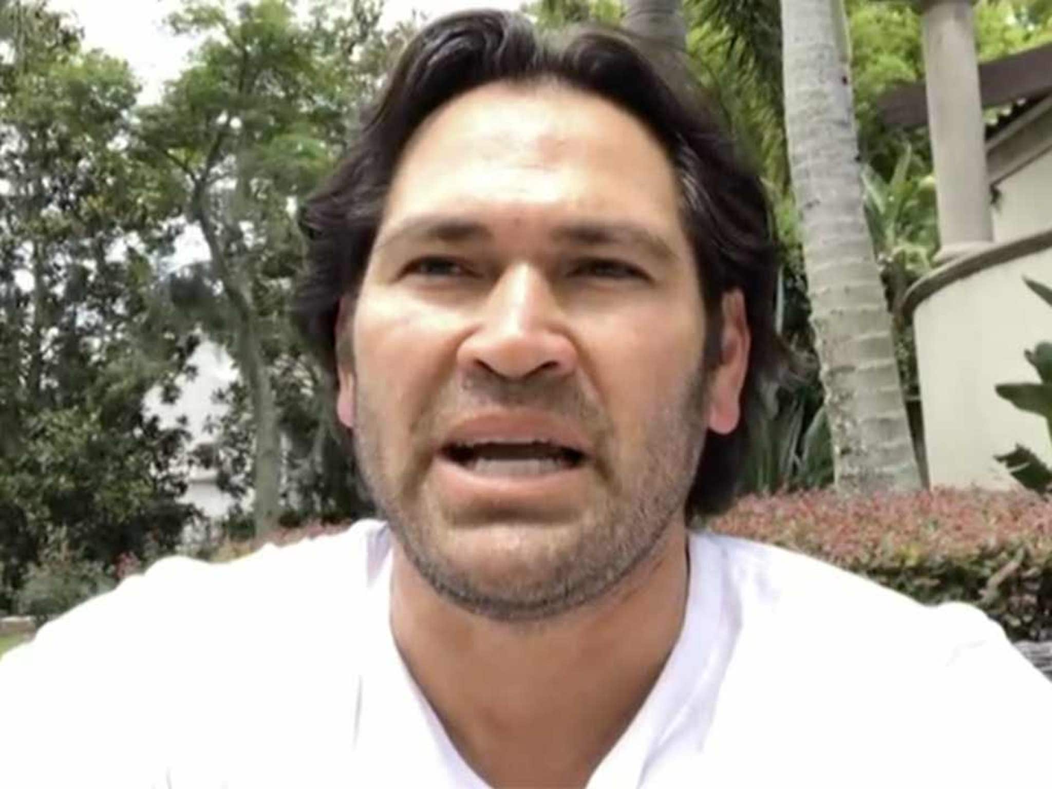 David Ortiz on Johnny Damon Picking Yankees over Red Sox: 'That's