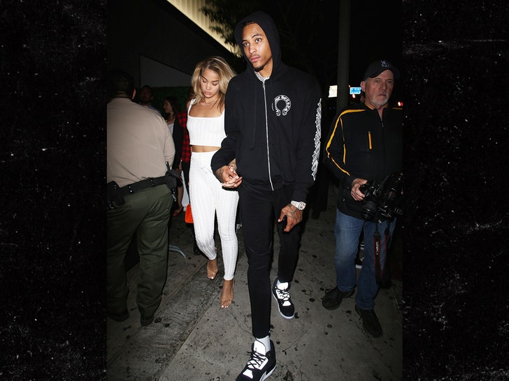 0814-Kelly Oubre Jr and Jasmine Sanders-bg-01