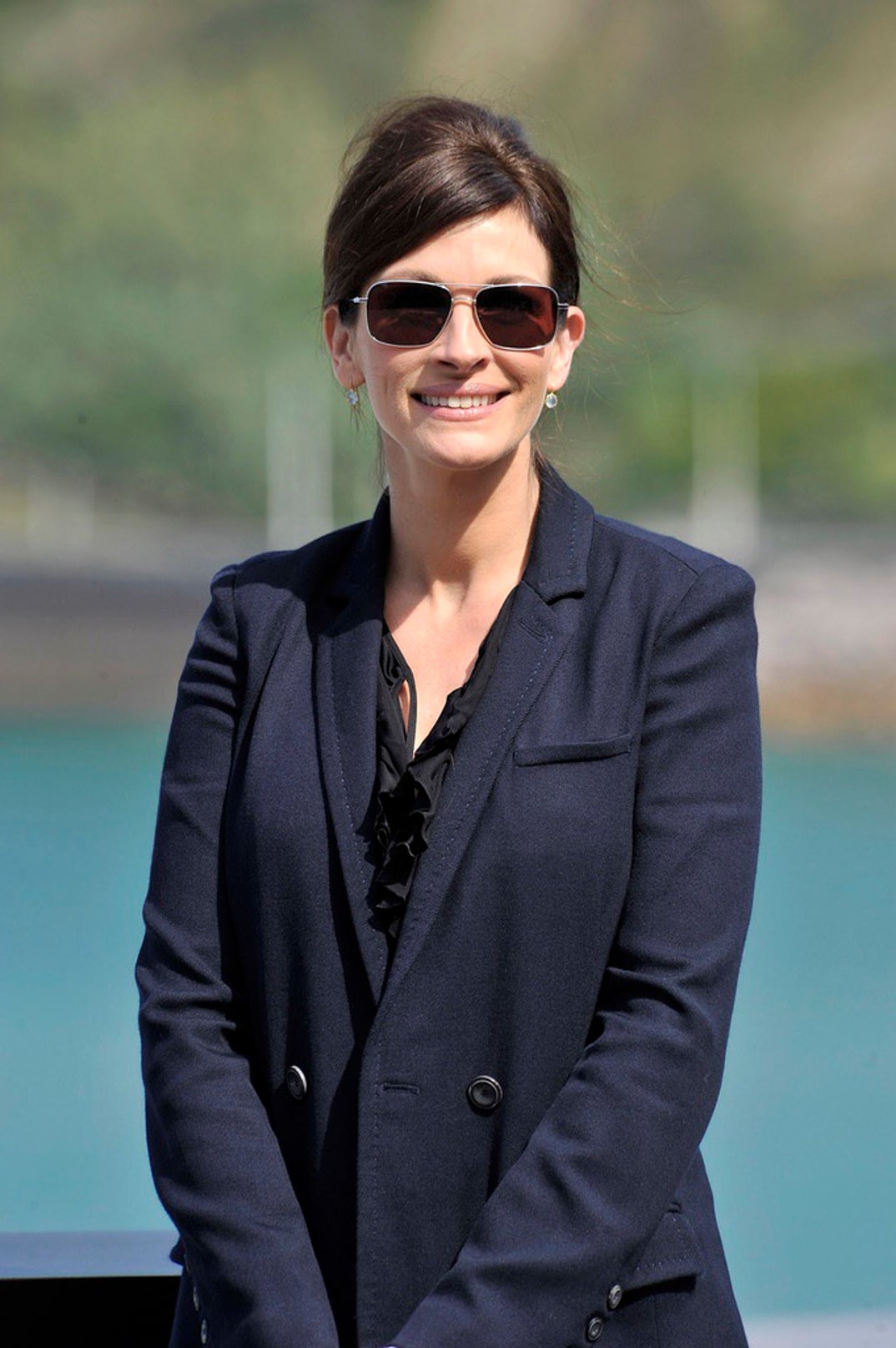 Julia Roberts Through The Years photos 6