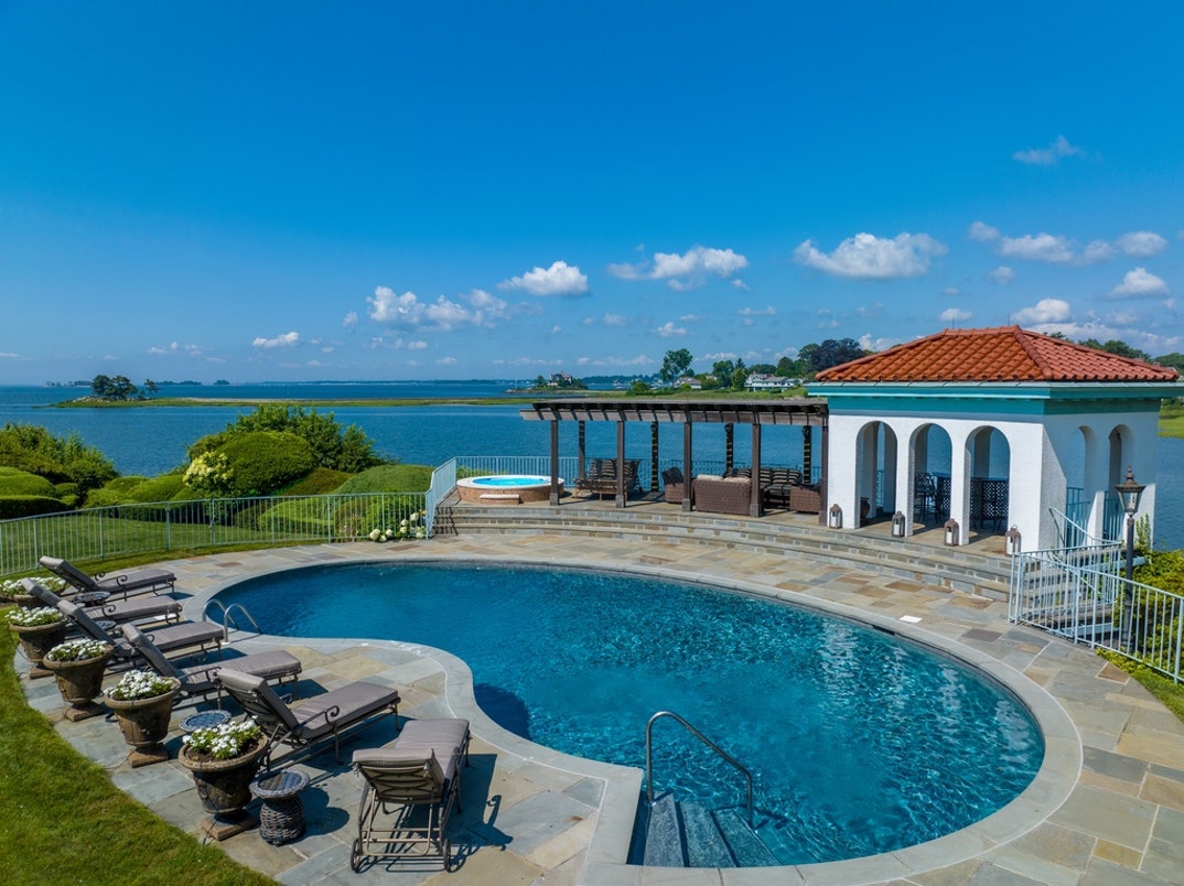 Kathie Lee Gifford Lists Connecticut Home 25