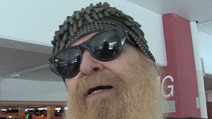 061022-billy-gibbons-primary