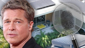 brad-pitt-backgrid-getty-2