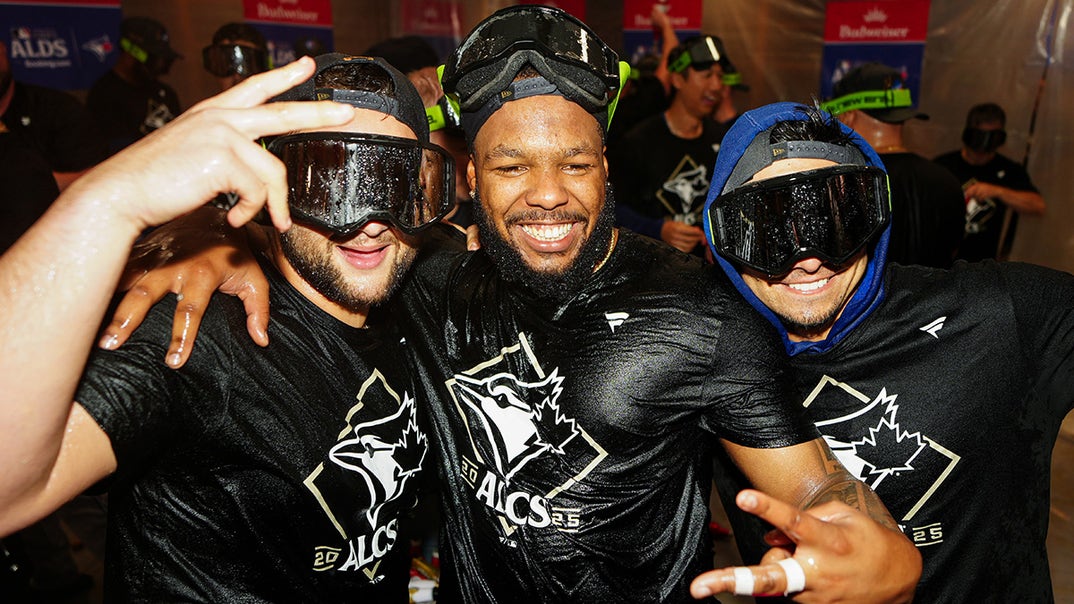 1109-Toronto-Blue-Jays-v-New-York-Yankees-PRIMARY