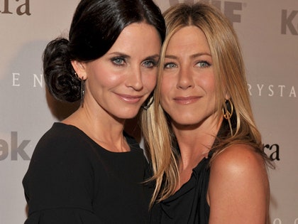 0602_Courteney_Jennifer_101552100_WYR