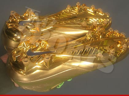 0116-SUB-marshawn-lynch-golden-shoes-tmz-sports-01