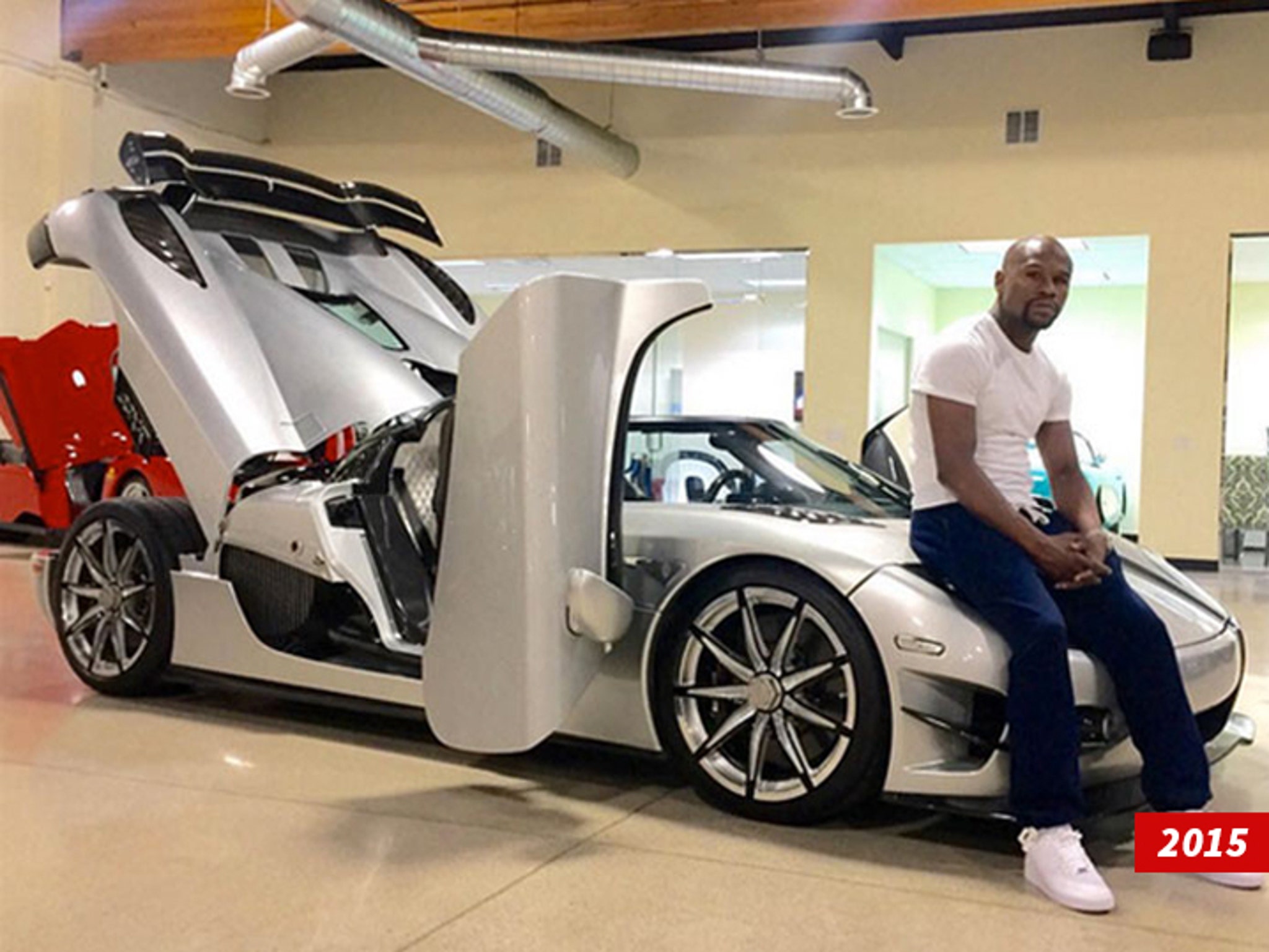 Floyd Mayweather Selling Rare Multi-Mil $ Hypercar Floyd Mayweather Selling Rare Multi-Mil $ Hypercar