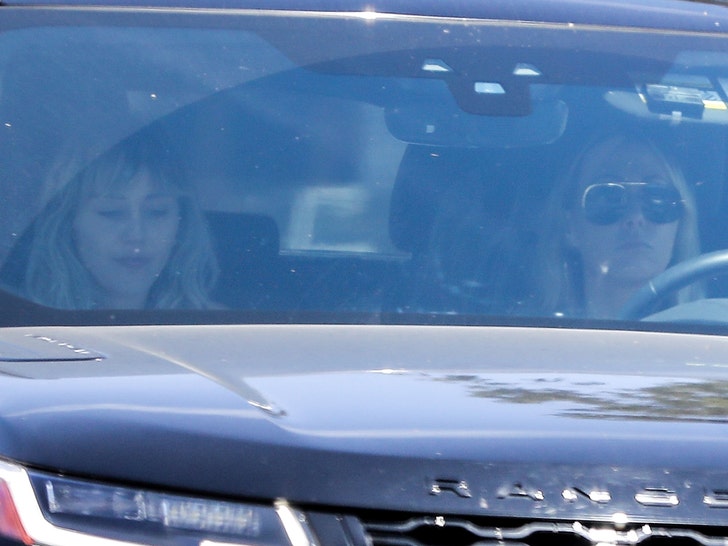 Miley Cyrus & Kaitlynn Carter Crash West Hollywood with Mom, Tish