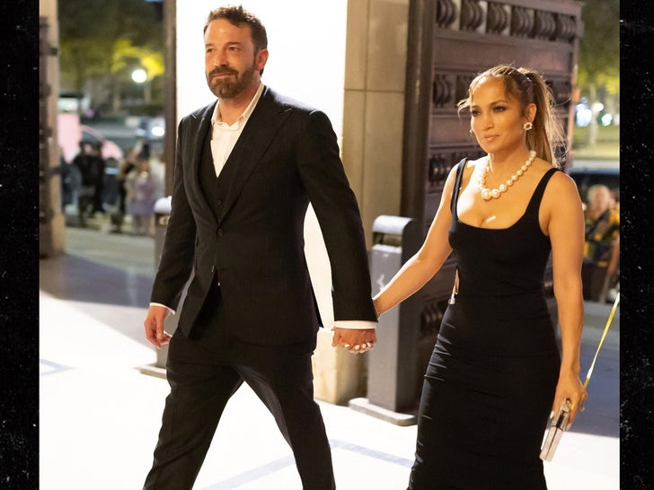 Ben Affleck Jennifer Lopez Paris Honeymoon