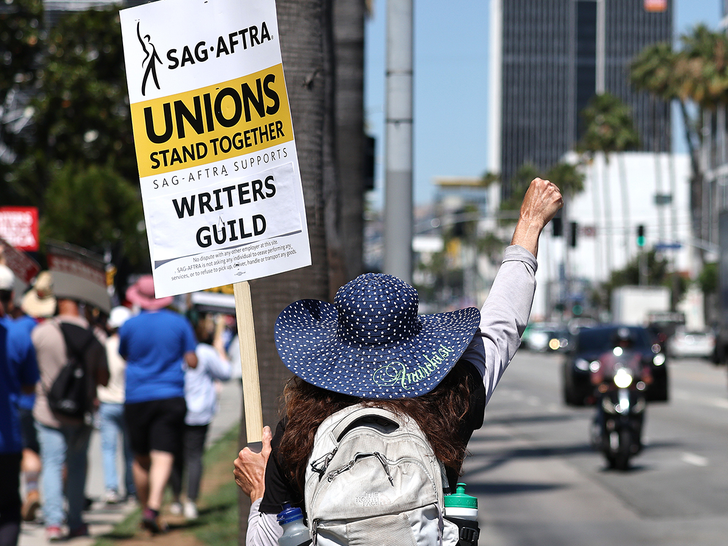 SAG protests