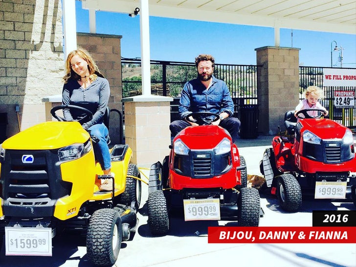 danny masterson bijou phillips fianna sub instagram swipe