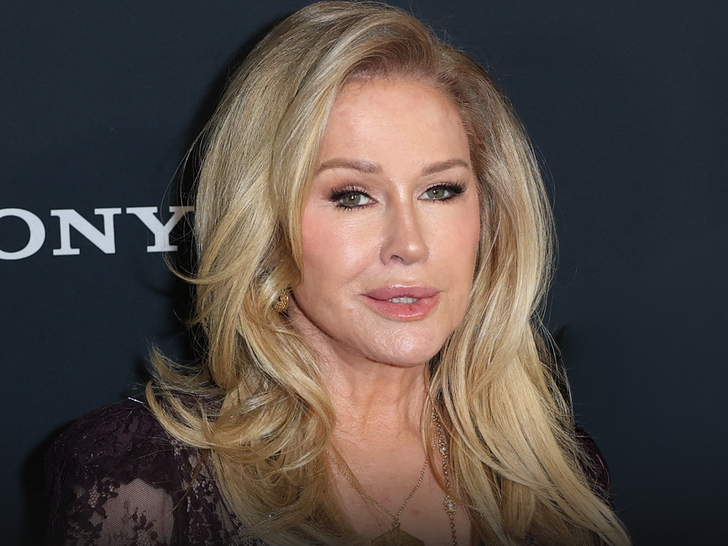 main kathy hilton getty