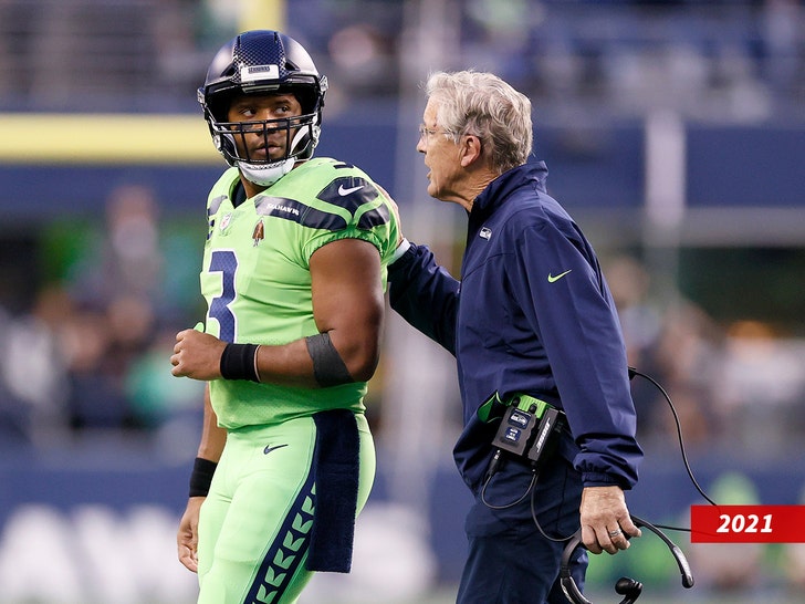 Russell Wilson Denies Report He Wanted Pete Carroll, John