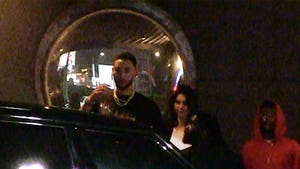 Kendall Jenner Back with Ben Simmons, Let's Party!!