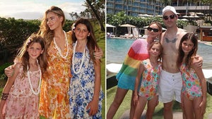 Amanda Stanton's Family Vacay In Hawaii