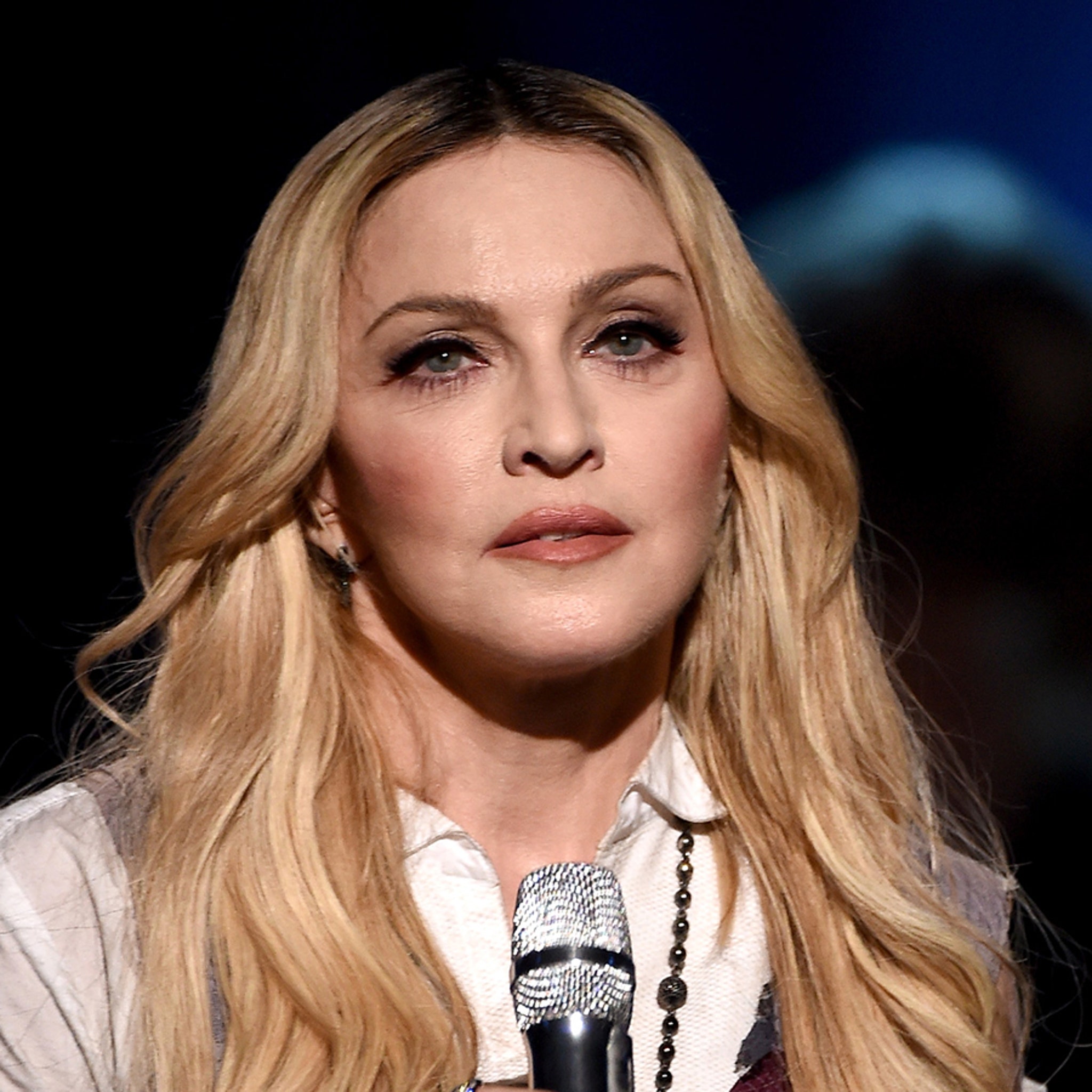 Madonna Too Sick To Get Out of Bed After Hospitalization, Opening Tour