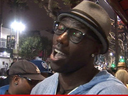 0529_terrell_owens_tmz