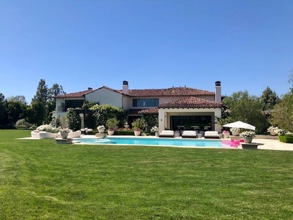 Khloe Kardashian Calabasas House For Sale 22 12