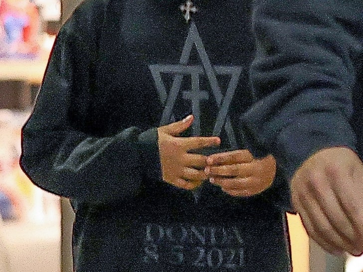 kanye west with daughter