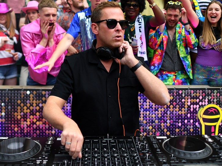 dj scott mills getty