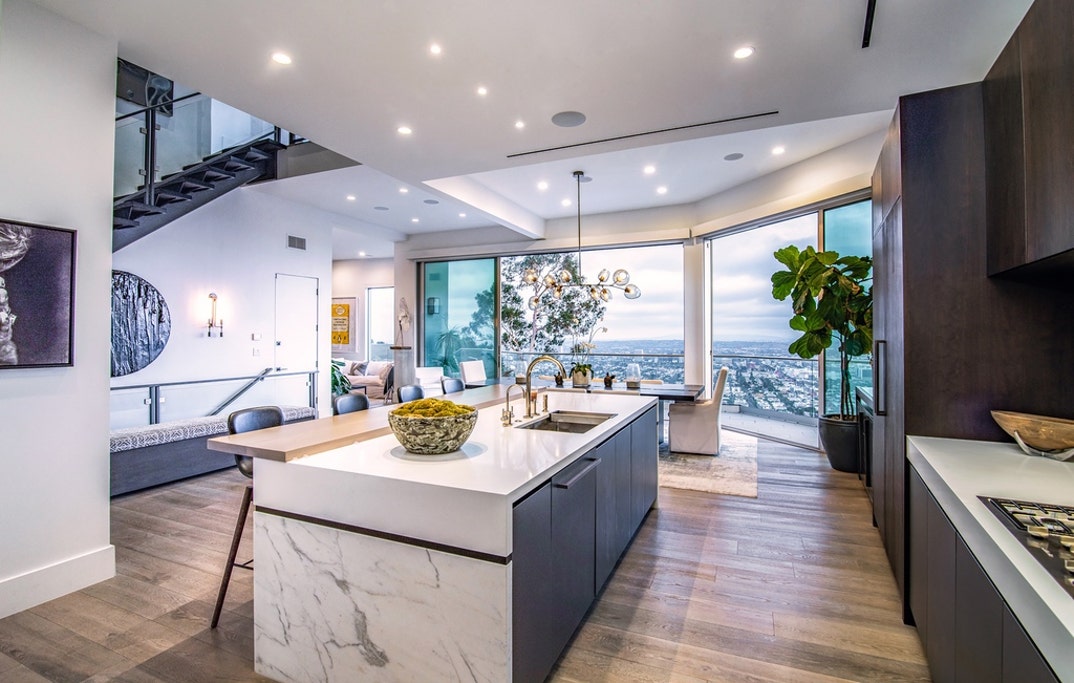 Nicole Scherzinger Relists LA Home 4