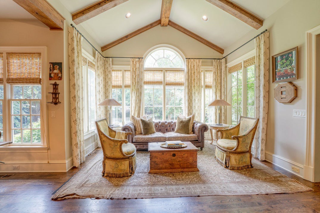 Josh Brolin Home 18