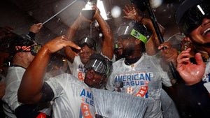 Astros Celebrate ALCS Sweep Over Yankees With Booze And Brooms