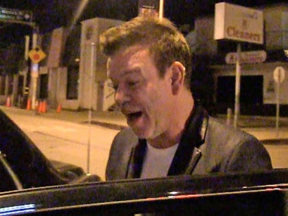 122713_paul_oakenfold_primary_v2
