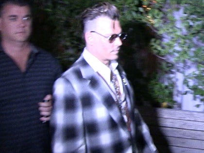 063016_johnny_depp_primary