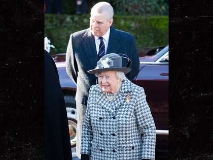 0119-queen-elizabeth-prince-andrew-attend-church-hillington-splash