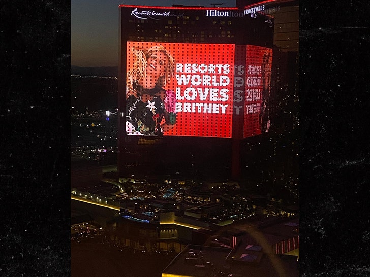 Britney Spears, Spekülasyonlara Rağmen Las Vegas'ta İkamet Etmiyor