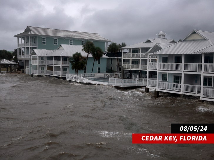 Cedar Key Florida uragano Debby