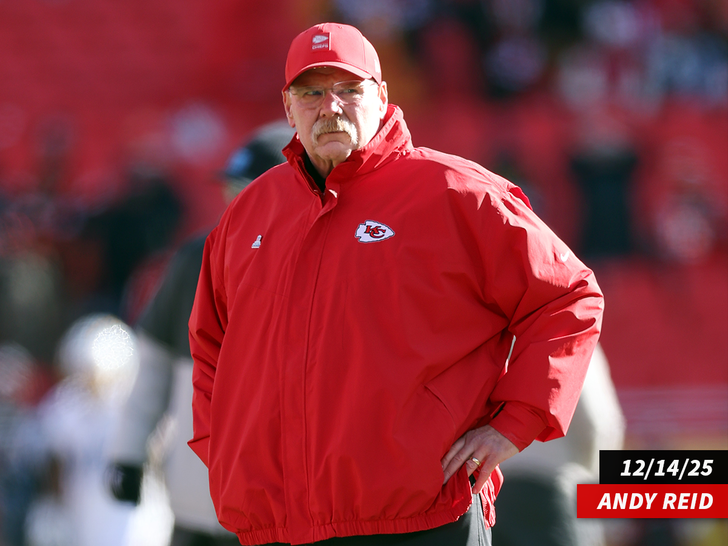 sub Andy Reid getty 1