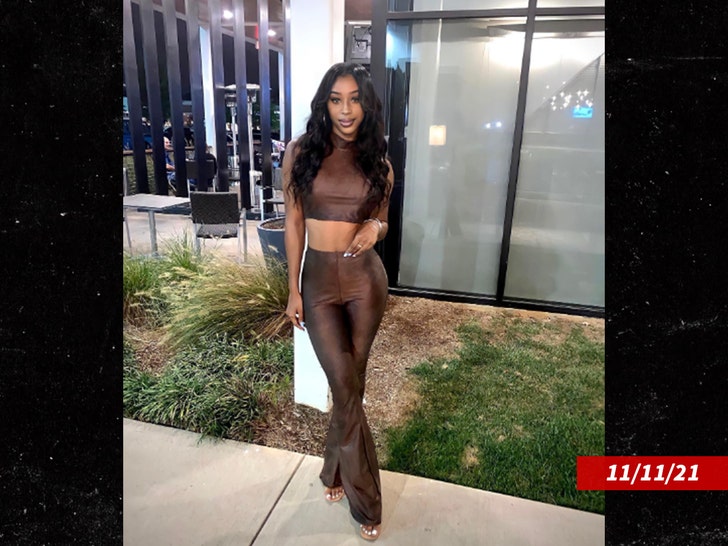 sub-Angel-Victoria-Murdock-ig-1