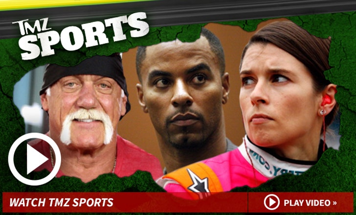 TMZ Sports Show Hulk Hogan Comeback -- It's Finally Happening :: 0221-watch-tmz-sports-1