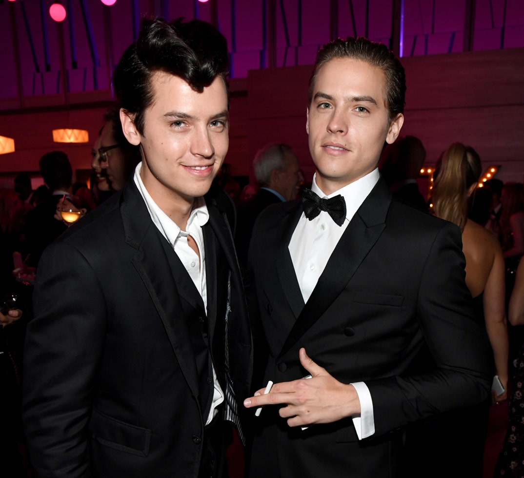 Cole Sprouse (26) vs. Dylan Sprouse (26)