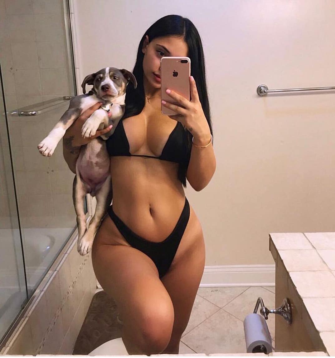 Sexy Photos of Leah Kateb in a Bikini From Her Instagram photos0