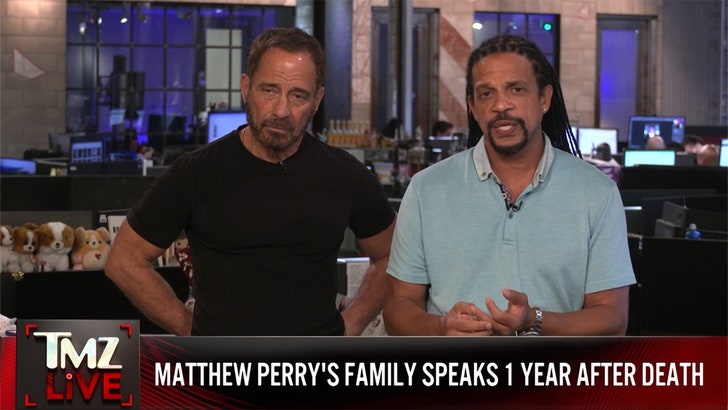 102824_tmz_live_perry_kal