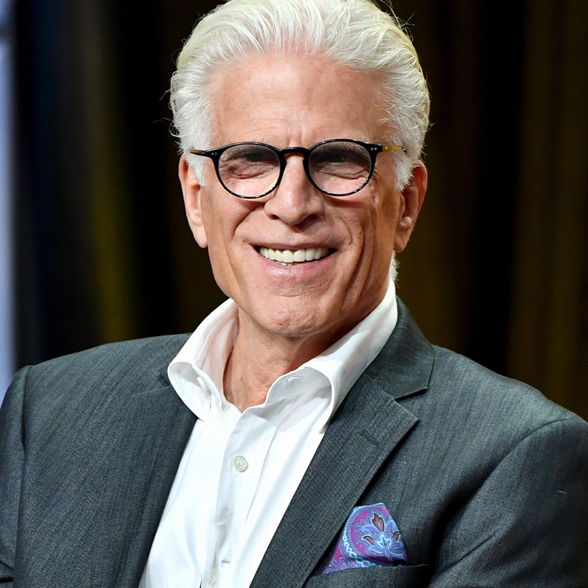 Ted Danson Aghaidh Dubh
