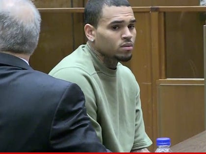 0115_Chris_brown_in_court_tmz