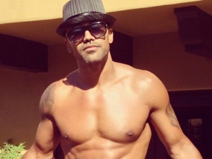 0420_shemar_moore_shirtless21