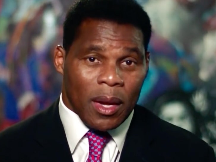 Herschel Walker Defends Donald Trump In Passionate Speech He S Not A Racist