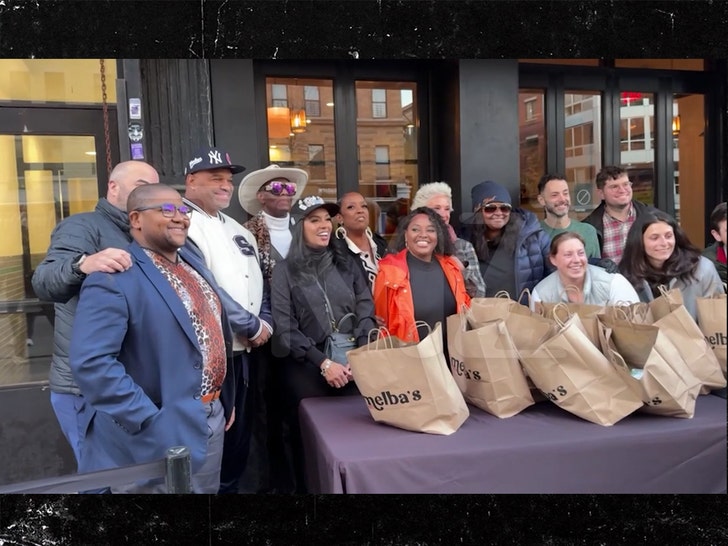 Sherri Shepherd Gives Away 400 Turkeys In Harlem With Anne Burrell, Dapper Dan