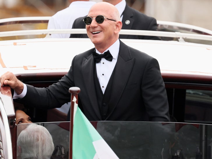 Jeff Bezos Looking Dapper in Tuxedo on Wedding Day
