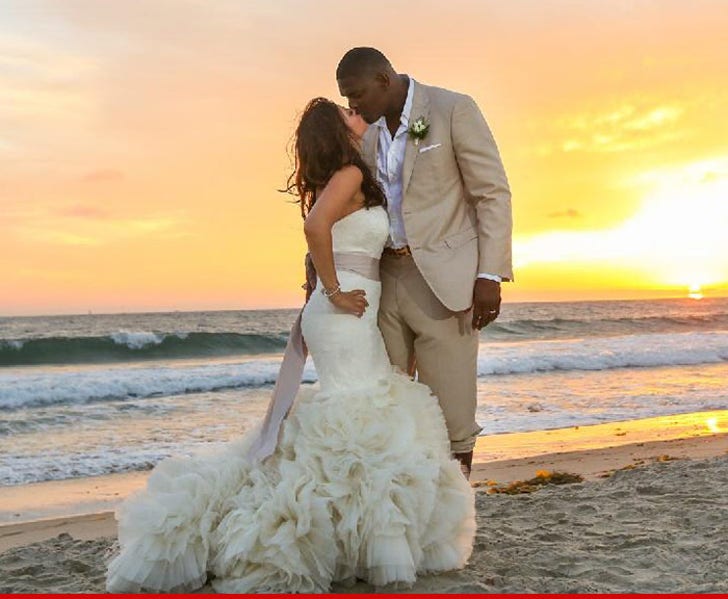 Keyshawn Johnson -- Wife Files for Divorce Months After Wedding :: 1001-keyshawn-johnson-wedding-1