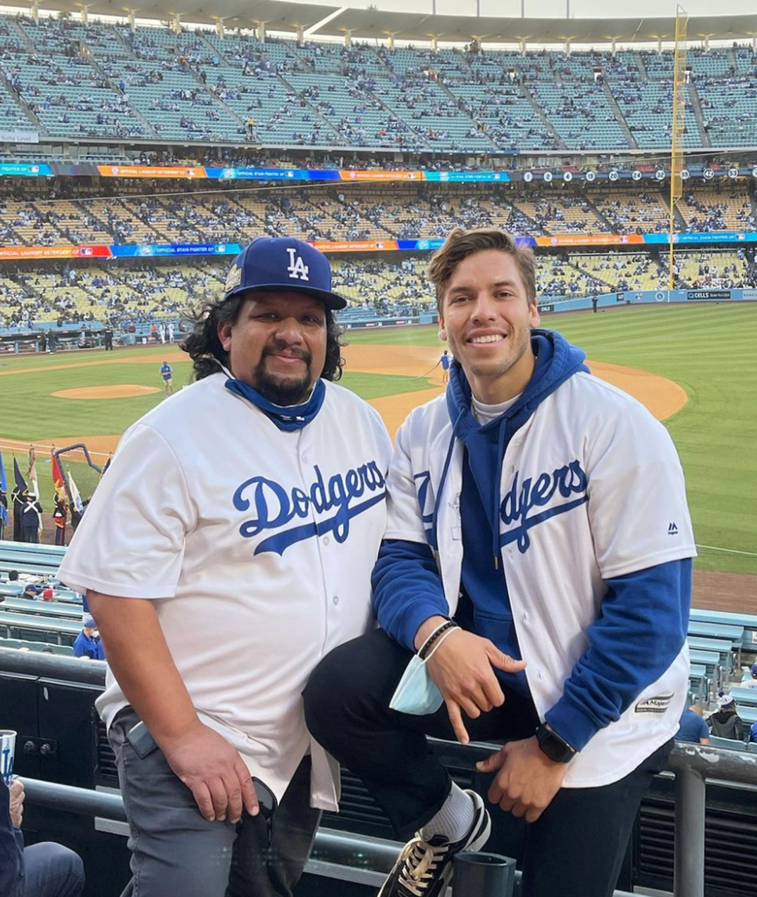 Famous Dodgers Fans -- For The Win!