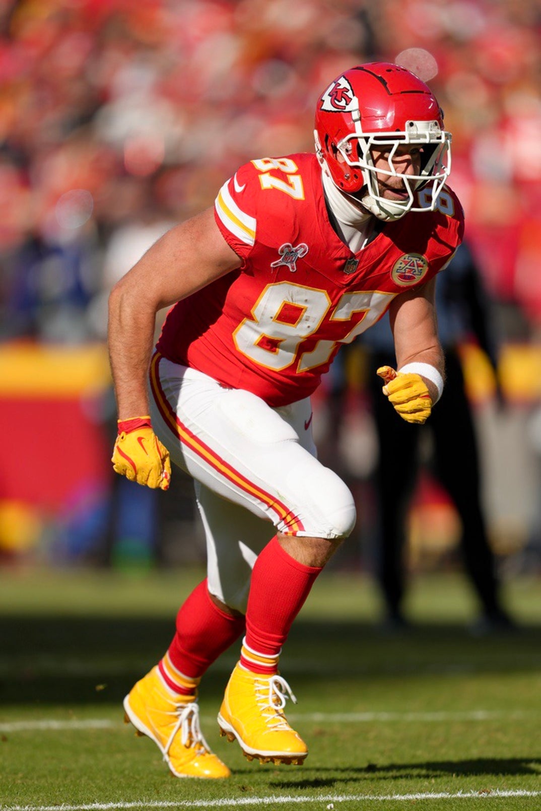 Travis Kelce On The Field 19